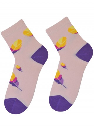 Kolorowe skarpetki z gładkim szwem Cotton Socks, wesołe motywy- Piórka - Piórka