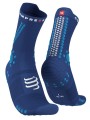 Skarpety biegowe Pro Racing Socks V4.0 Trail - do biegów po górach - Sodalite/Fluo Blue